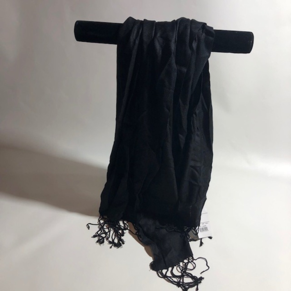 NWT! Black Scarf